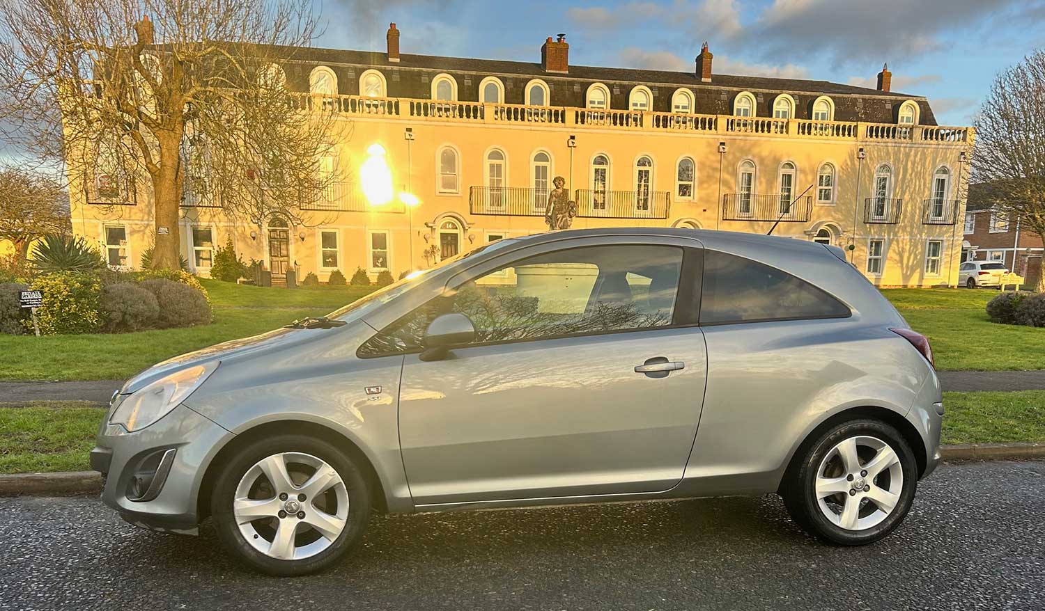 Vauxhall Corsa 1.2i - Image 7